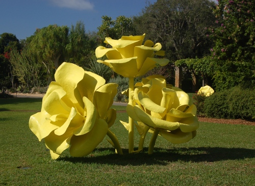 [Image: Will Ryman sculpture.]